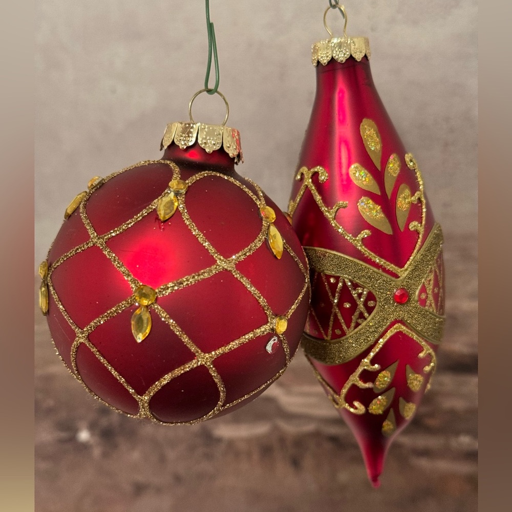 Vintage Lot 6  / Vintage RAUCH Red Gold Glitter Ornaments